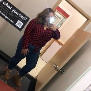 Meet your Posher, Madison